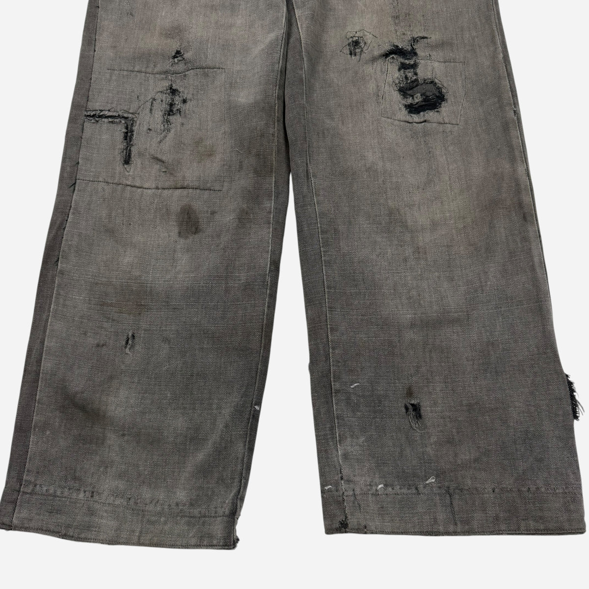 1940s Canadian black sun faded button fly denim jeans (31w)
