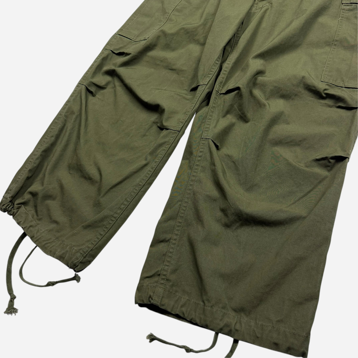 1950s Korean War cargo shell pants (32w)